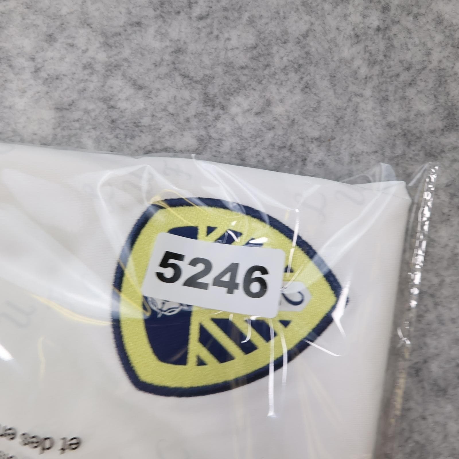Leeds United Shirt Mens Large White Home 2022 2023 EPL Football Adidas SBOTOP photo 14