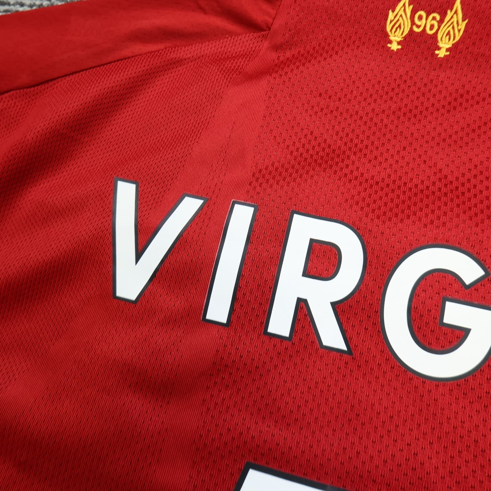 Liverpool Shirt Large Red Home Kit 2019 2020 New Balance Jersey van Dijk 4 photo 8