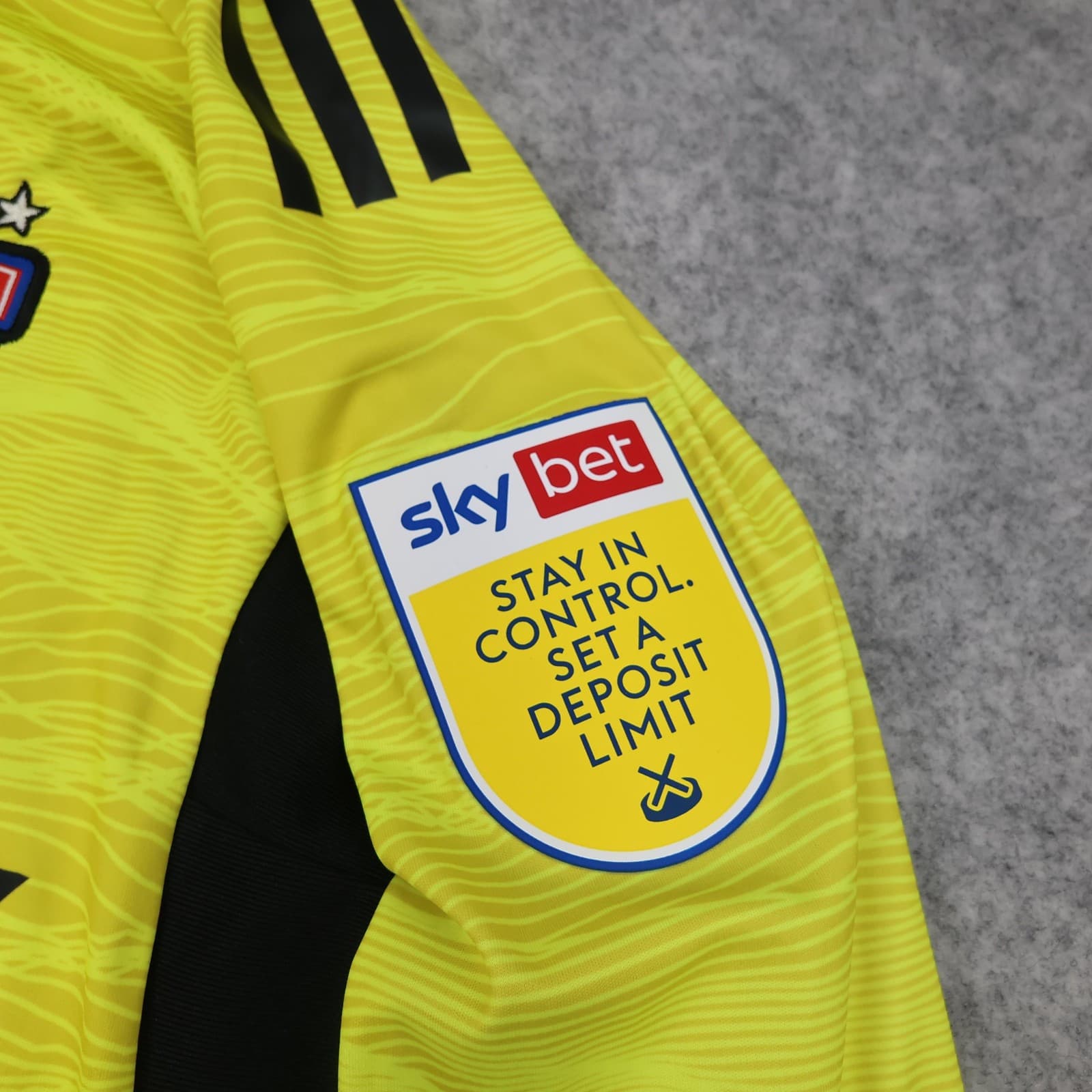 Ipswich Town Goalkeeper Shirt Mens Medium Yellow 2021 2022 Adidas Tour Sheeran photo 5