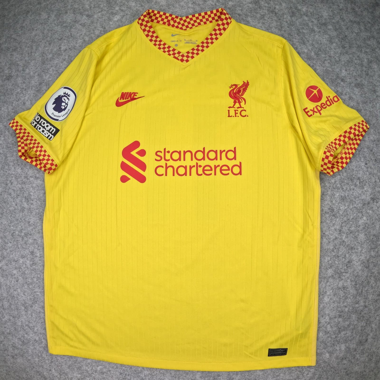 Liverpool FC Football Shirt Extra Large Third 2021 2022 Nike Mohamed Salah 11 photo 2