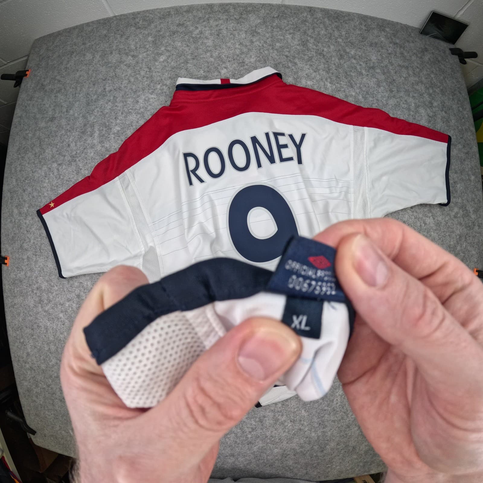 England Football Shirt XL White Home 2003 2005 Umbro ROONEY 9 Soccer Jersey photo 3