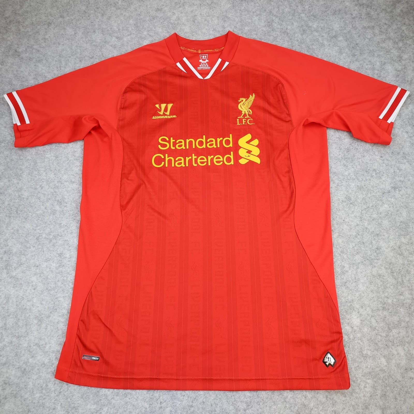 Liverpool Shirt Mens XL Red Home 2013 2014 Warrior Coutinho 10 Soccer Jersey photo 2
