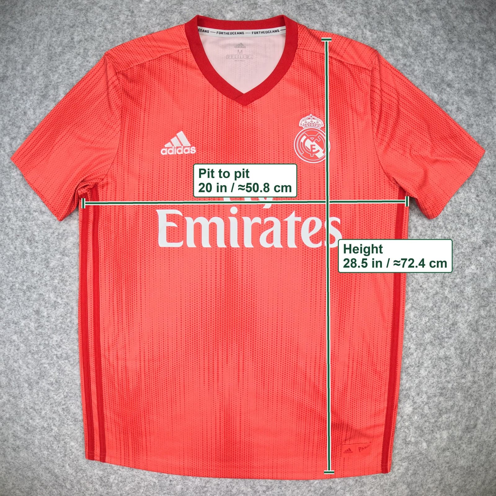 Real Madrid Football Shirt Medium Red Third 2018-19 adidas Parley Soccer Jersey photo 3