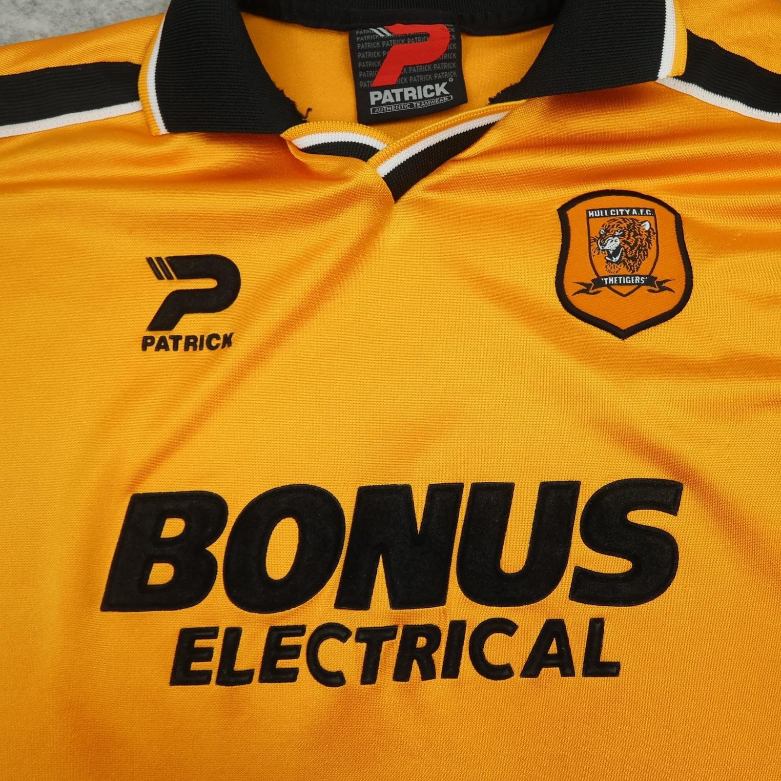Vintage Hull City Shirt Mens 2XL 2002 2004 Yellow Home Patrick Bonus Electrical photo 3