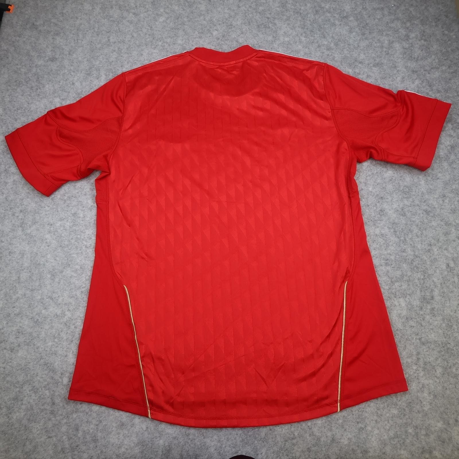 Liverpool Shirt Mens 2XL Red Home 2010 2012 Football Adidas Standard Chartered photo 2