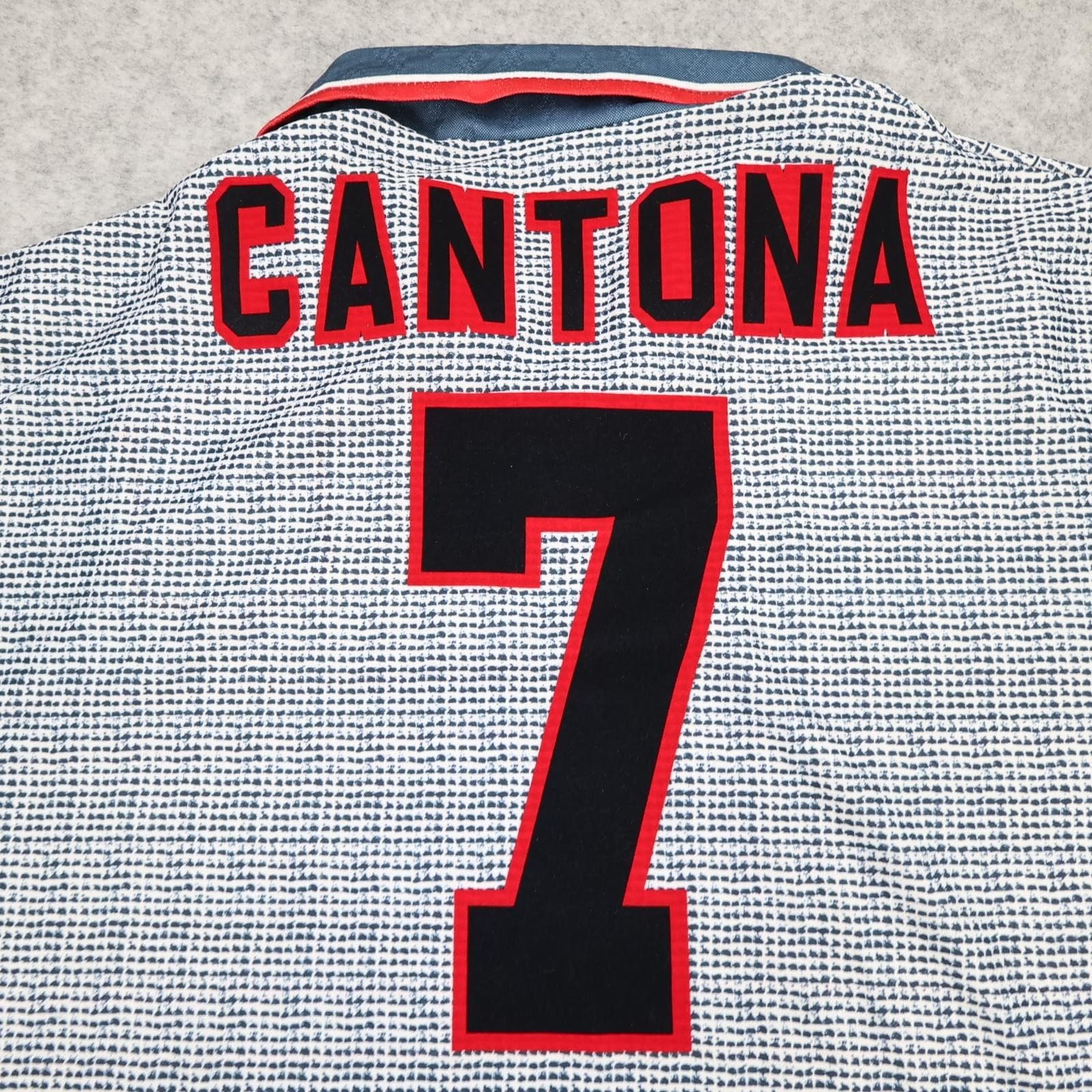 Vintage Manchester United Shirt Mens 2XL Grey Away 1995 1996 Umbro Cantona 7 photo 3