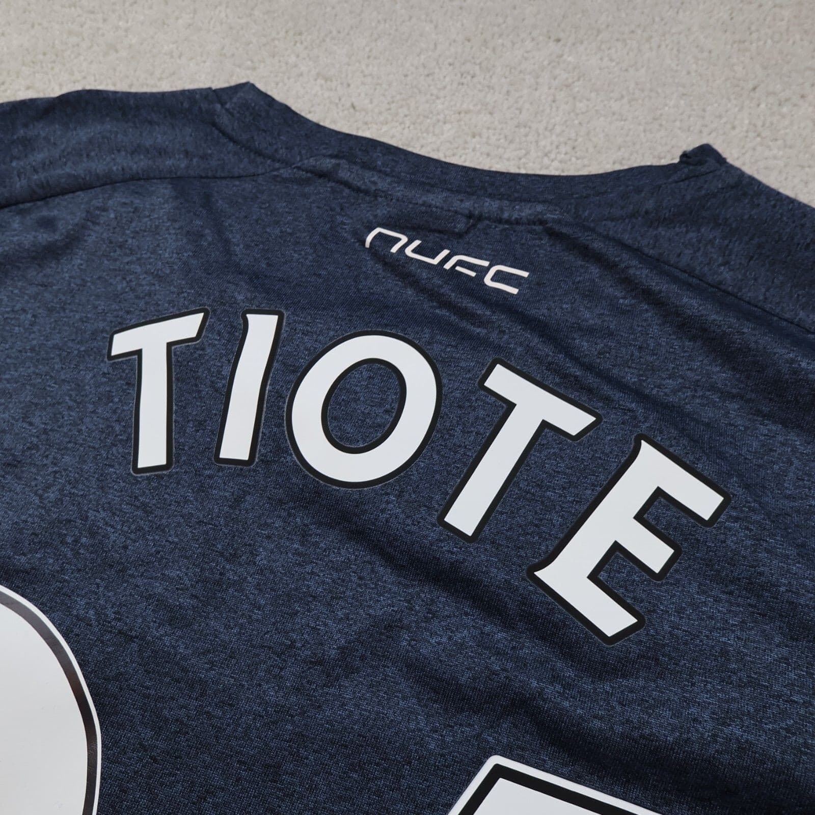 Newcastle United Shirt Large Black Away Kit 2013 2014 Puma Jersey Cheick Tioté photo 6
