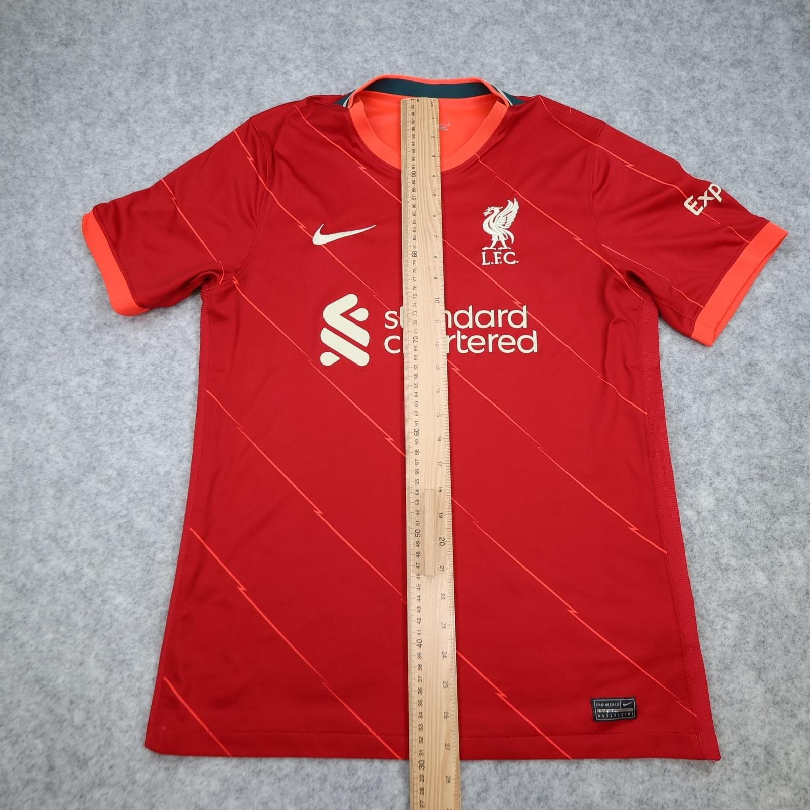 Liverpool Shirt Mens Medium Red Home 2021 2022 Nike Standard Chartered photo 12