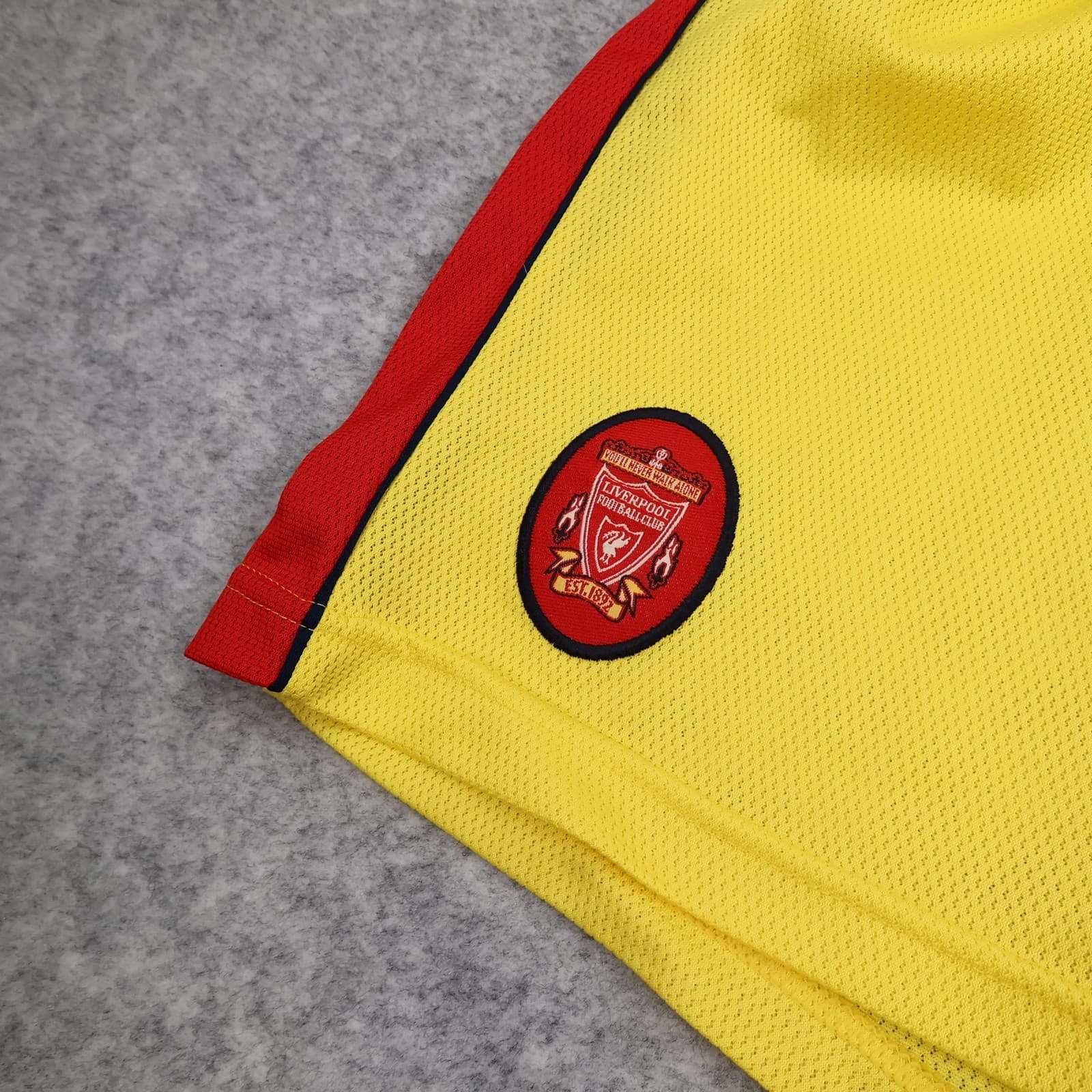 Vintage Liverpool Shorts Mens Large Yellow Red Football Reebok Soccer 1997 1999 photo 3