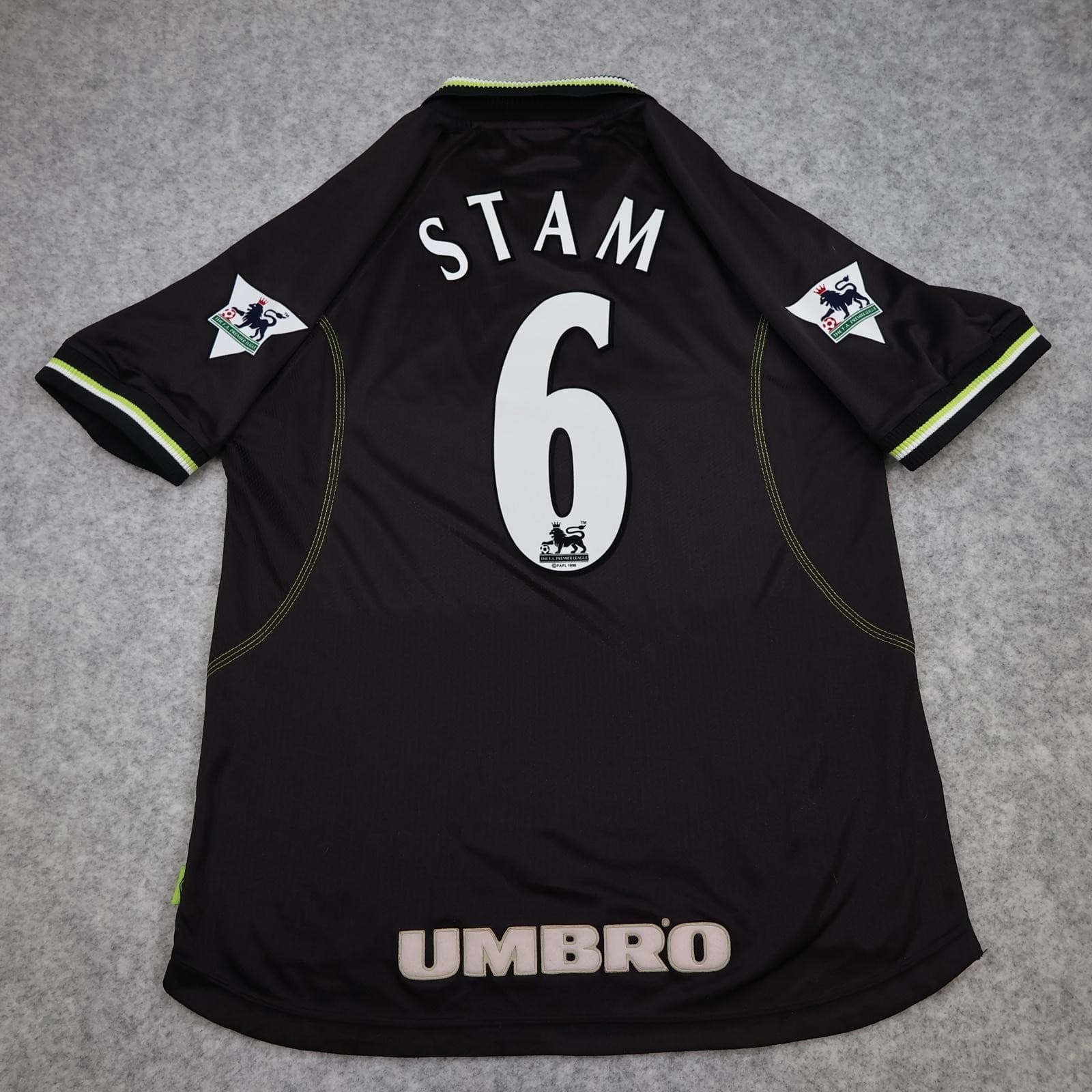 Vintage Manchester United Shirt Mens Medium Black 3rd Kit 1998 1999 Umbro Stam 6