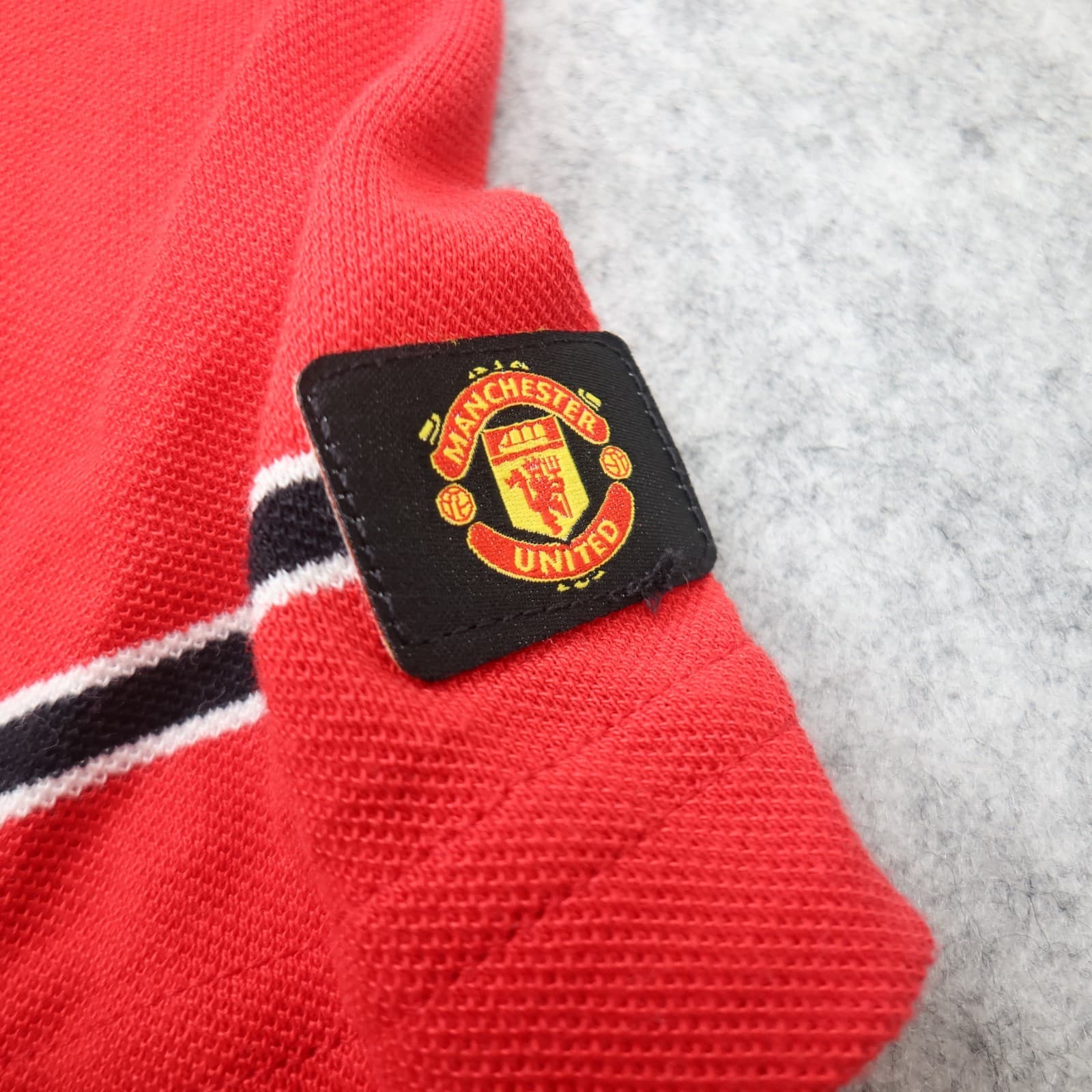 Manchester United Shirt Medium Red Polo Top Nike 1/4 Zip Striped MUFC photo 3