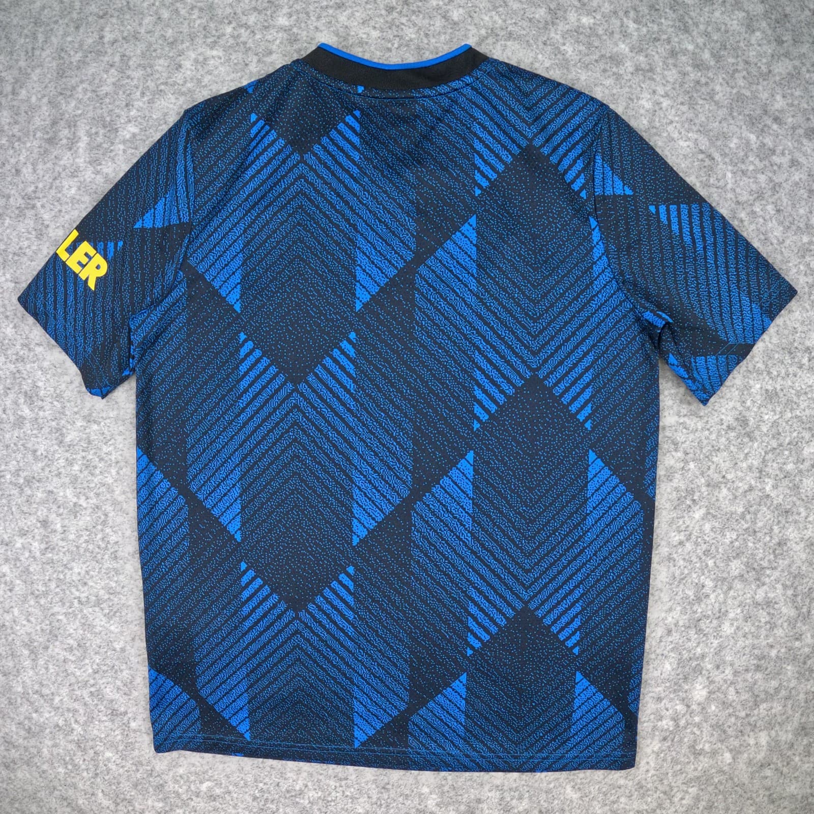 Manchester United Football Shirt Children 13 14Y Blue Third 2021 22 adidas Kids photo 2