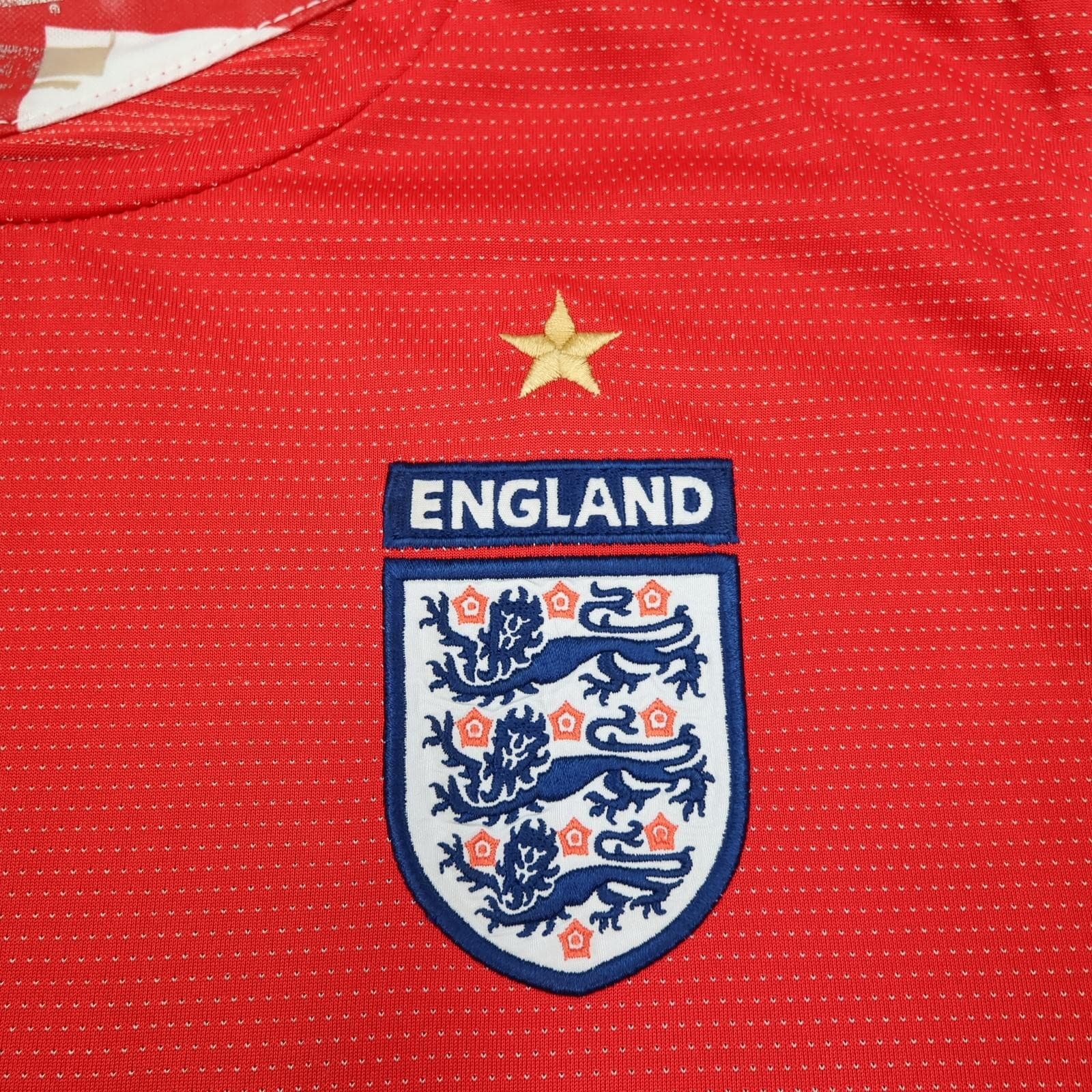 Vintage England Away Shirt Mens Large Red 2004 2006 Soccer Jersey Umbro Beckham photo 5