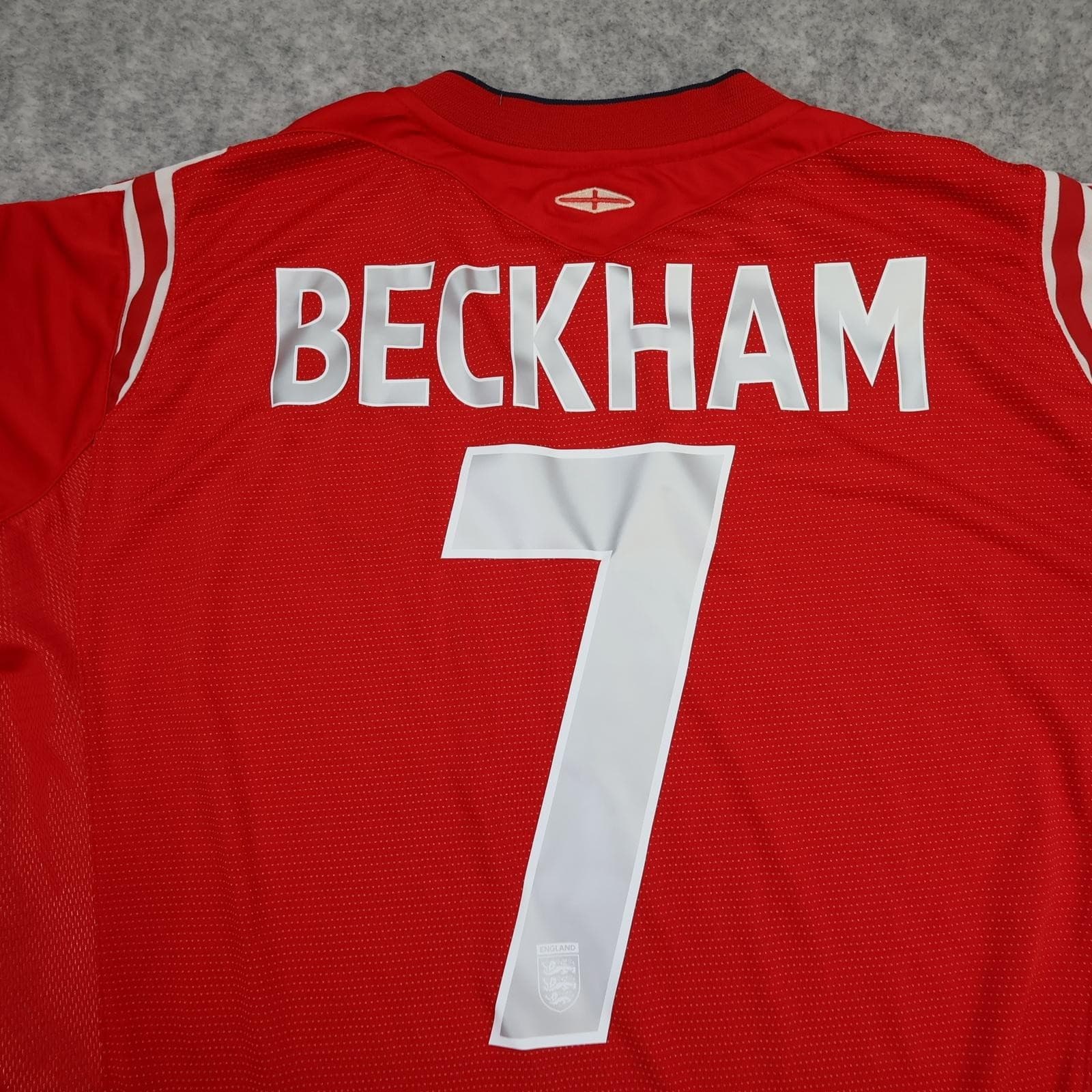 Vintage England Away Shirt Mens XL Red 2004 2006 Football Umbro Beckham 7 Jersey photo 2