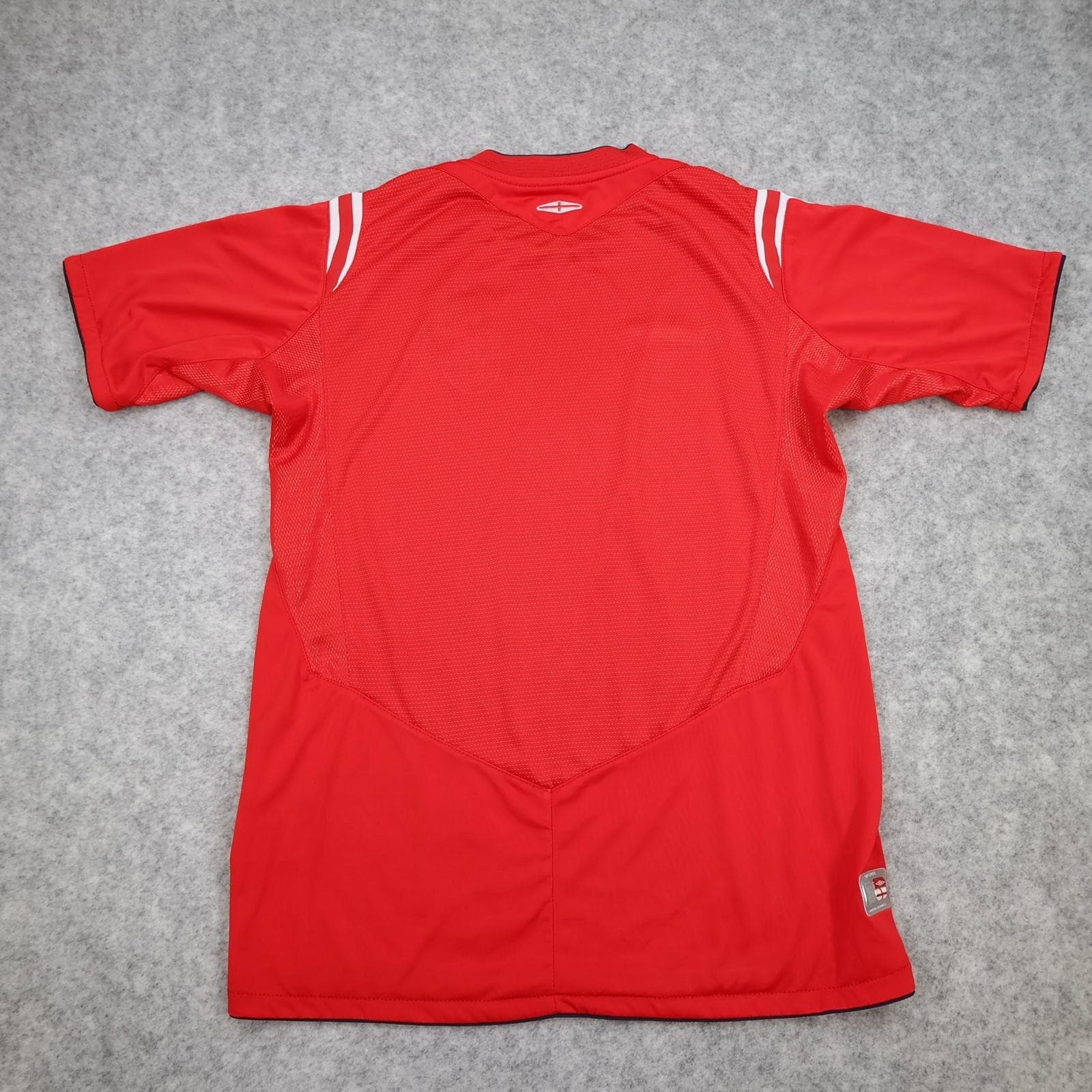 Vintage England Away Shirt Boys 13-14 Years Red 2004 2006 Football Umbro Jersey photo 2