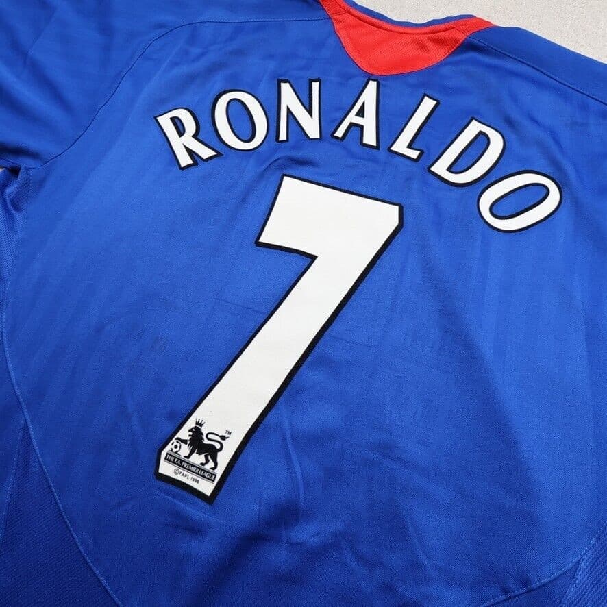 Manchester United Shirt Extra Large Blue Away Kit 2005 2006 Nike Jersey Ronaldo photo 7