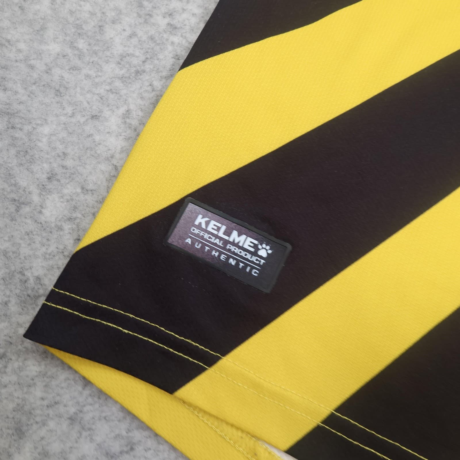 Watford Shirt Mens Extra Large Yellow Home 2020 2021 Football Soccer Jersey photo 8
