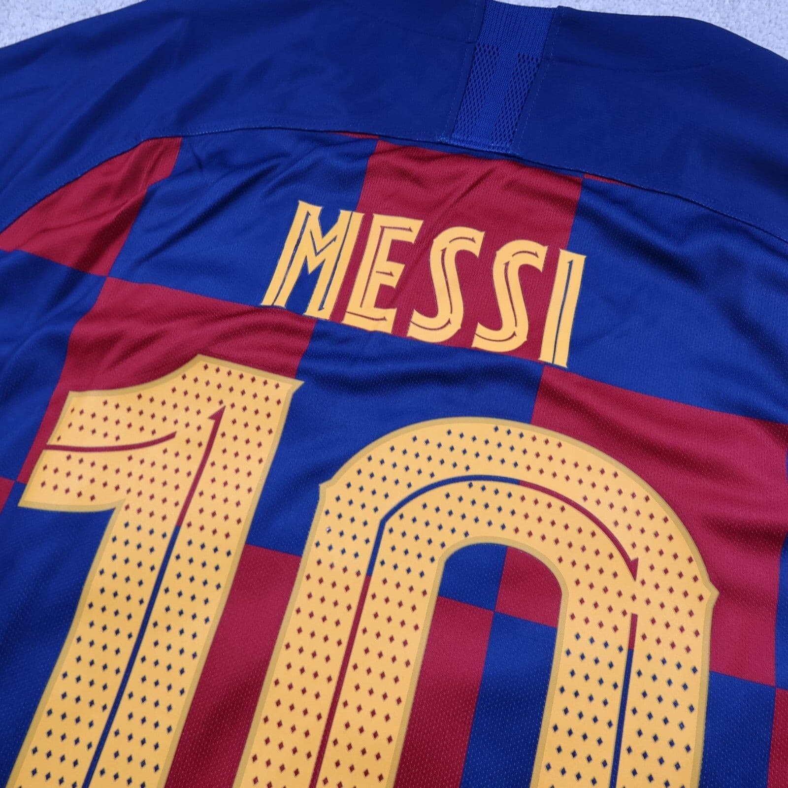Barcelona Shirt Extra Large Home Kit 2019 2020 Nike Jersey Lionel Messi Soccer photo 6