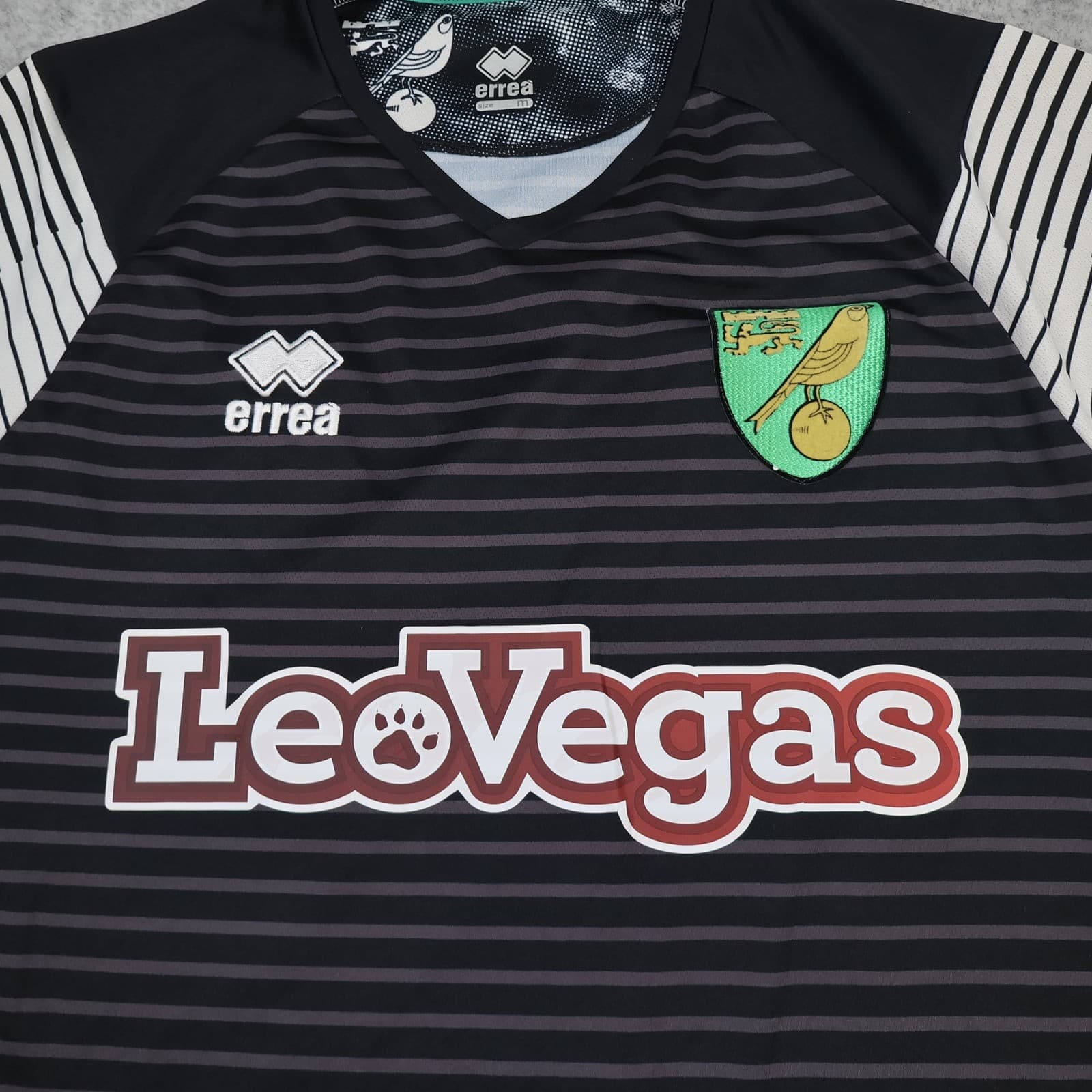 Norwich City FC Football Shirt Adults Medium Black Away 2017 2018 Errea photo 2