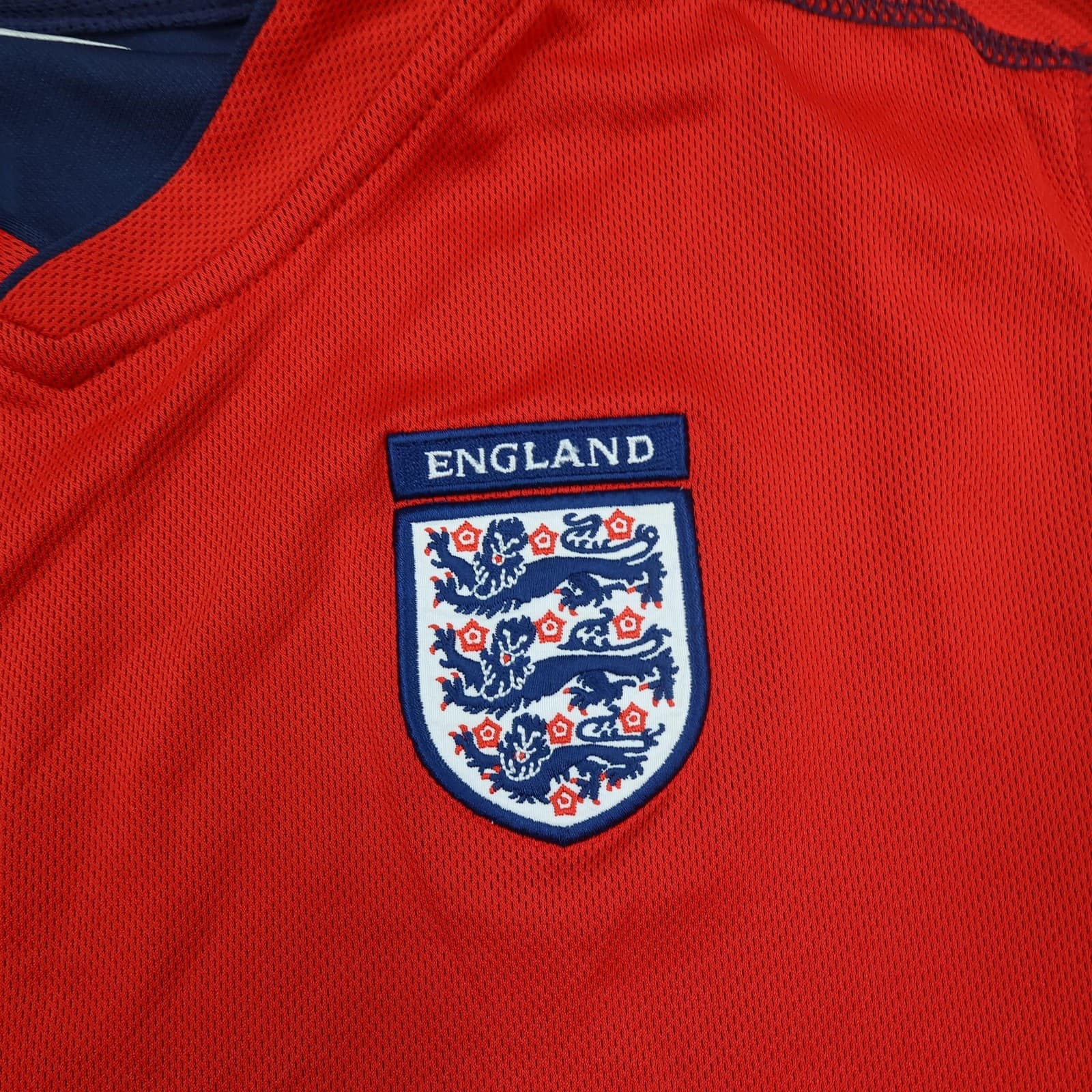Vintage England Away Shirt Extra Large Boys Red 2002 2004 Football Umbro Jersey photo 4