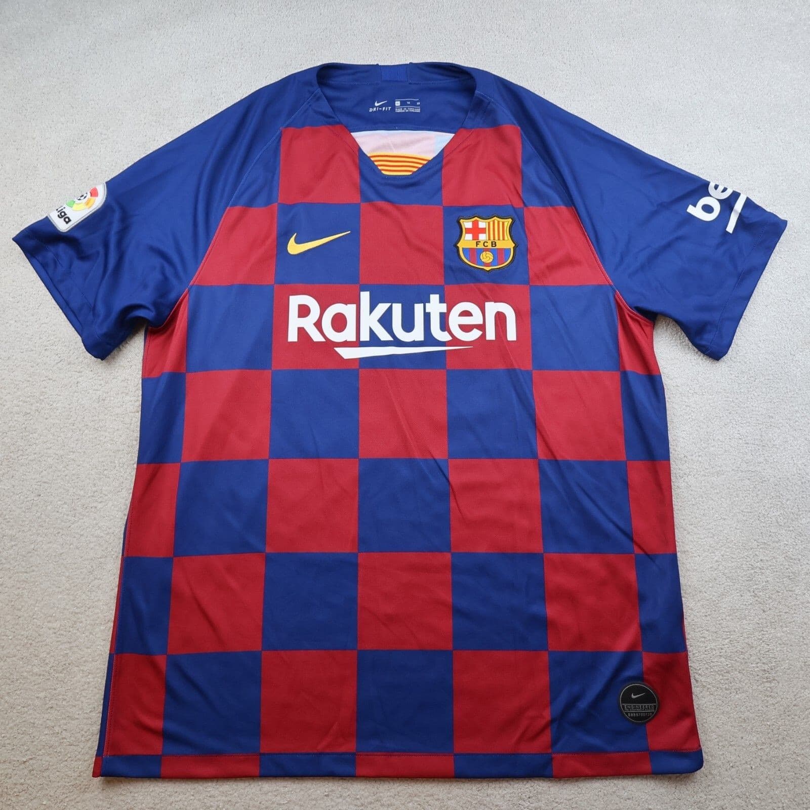 Barcelona Shirt Extra Large Home Kit 2019 2020 Nike Jersey Lionel Messi Soccer photo 2