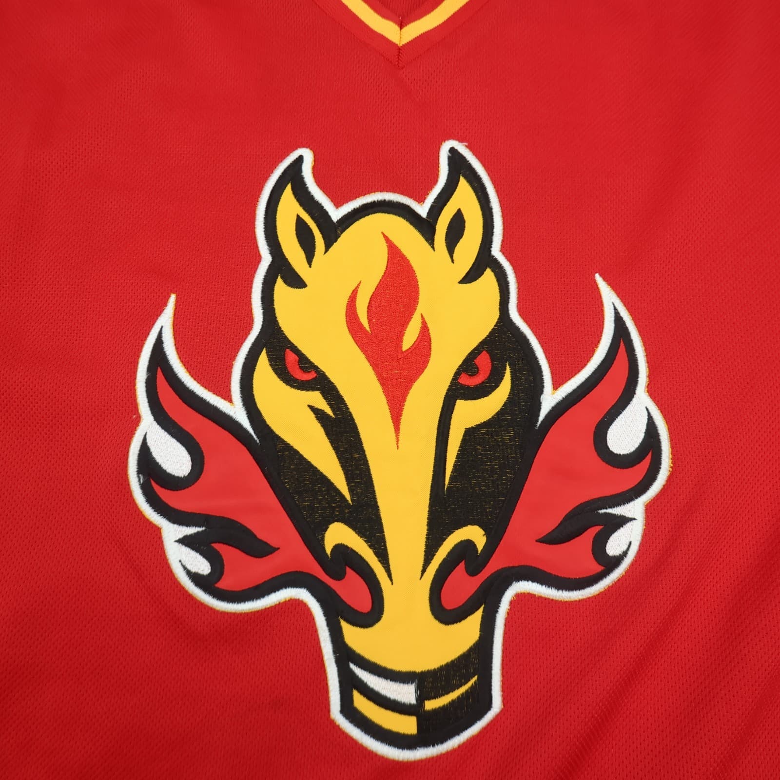 Vintage Calgary Flames Jersey Large Red NHL 90s Hockey Shirt CCM Jarome Iginla photo 4