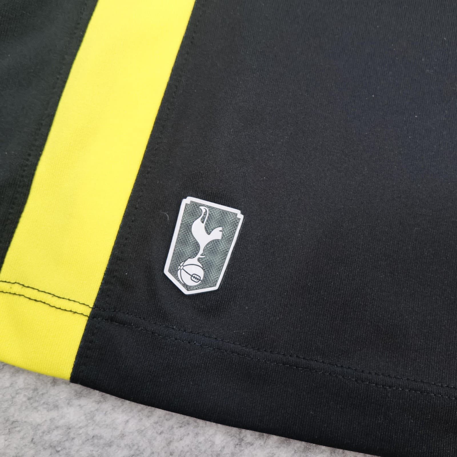 Tottenham Hotspur Away Shirt Mens Medium Black 2014 2015 Under Armour AIA photo 7