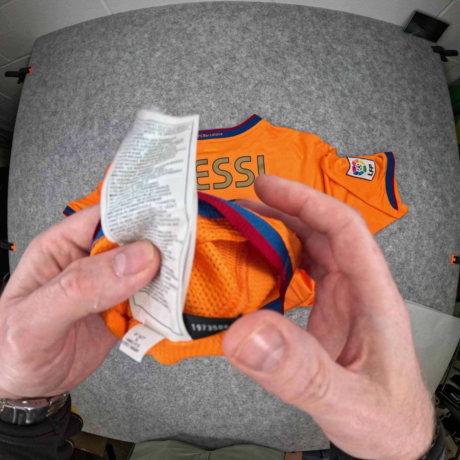 Barcelona Football Shirt Extra Large 2006 2007 Away Orange Nike Messi 19 Jersey photo 4