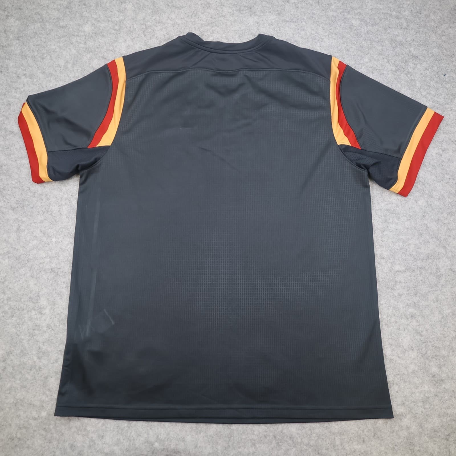 Wales Rugby Shirt Extra Large Black Away Kit 2015 2016 Under Armour Jersey photo 2