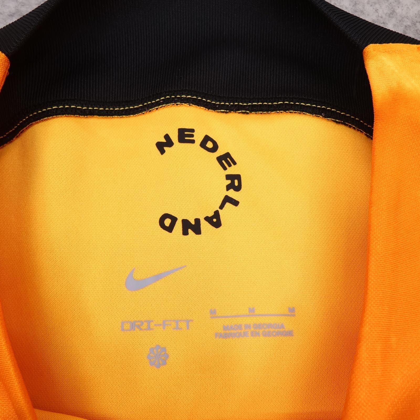 Netherlands Shirt Mens Medium Home 2022 2023 Orange Football Jersey Nike KNVB photo 5