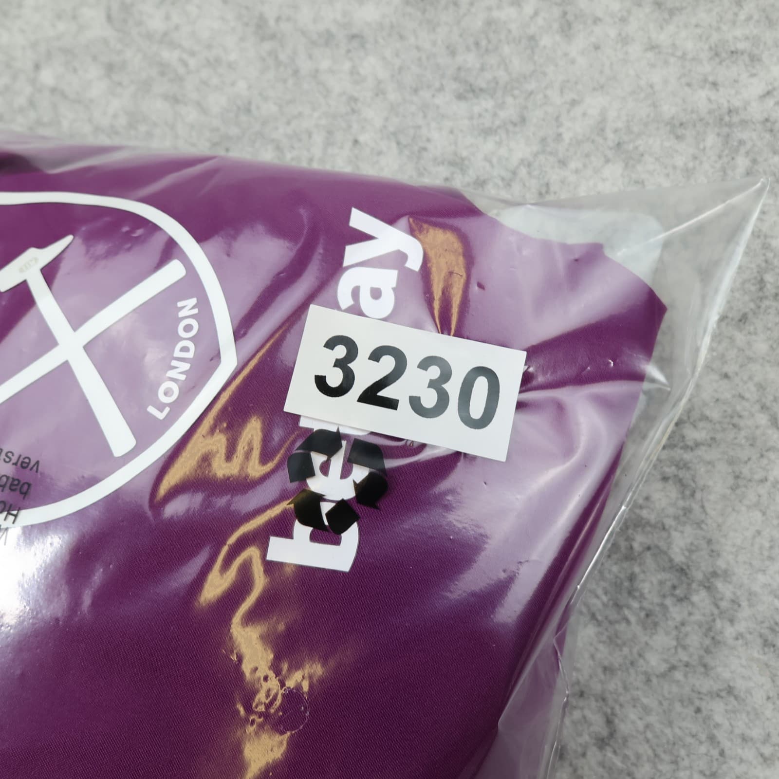 West Ham United Jacket Extra Large Purple Jacket Umbro 2018 2019 photo 12