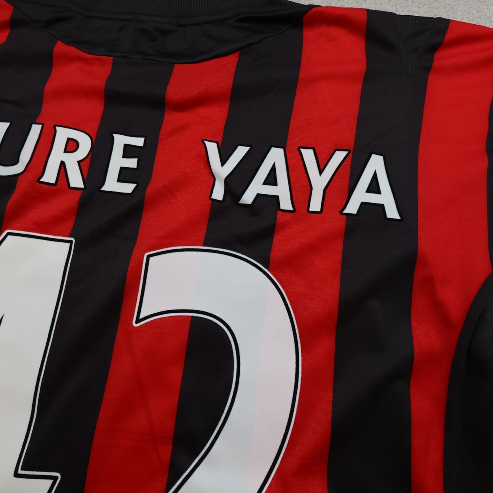 Manchester City Shirt Large Red Away Kit 2011 2012 Yaya Toure Jersey 42" Jersey photo 8