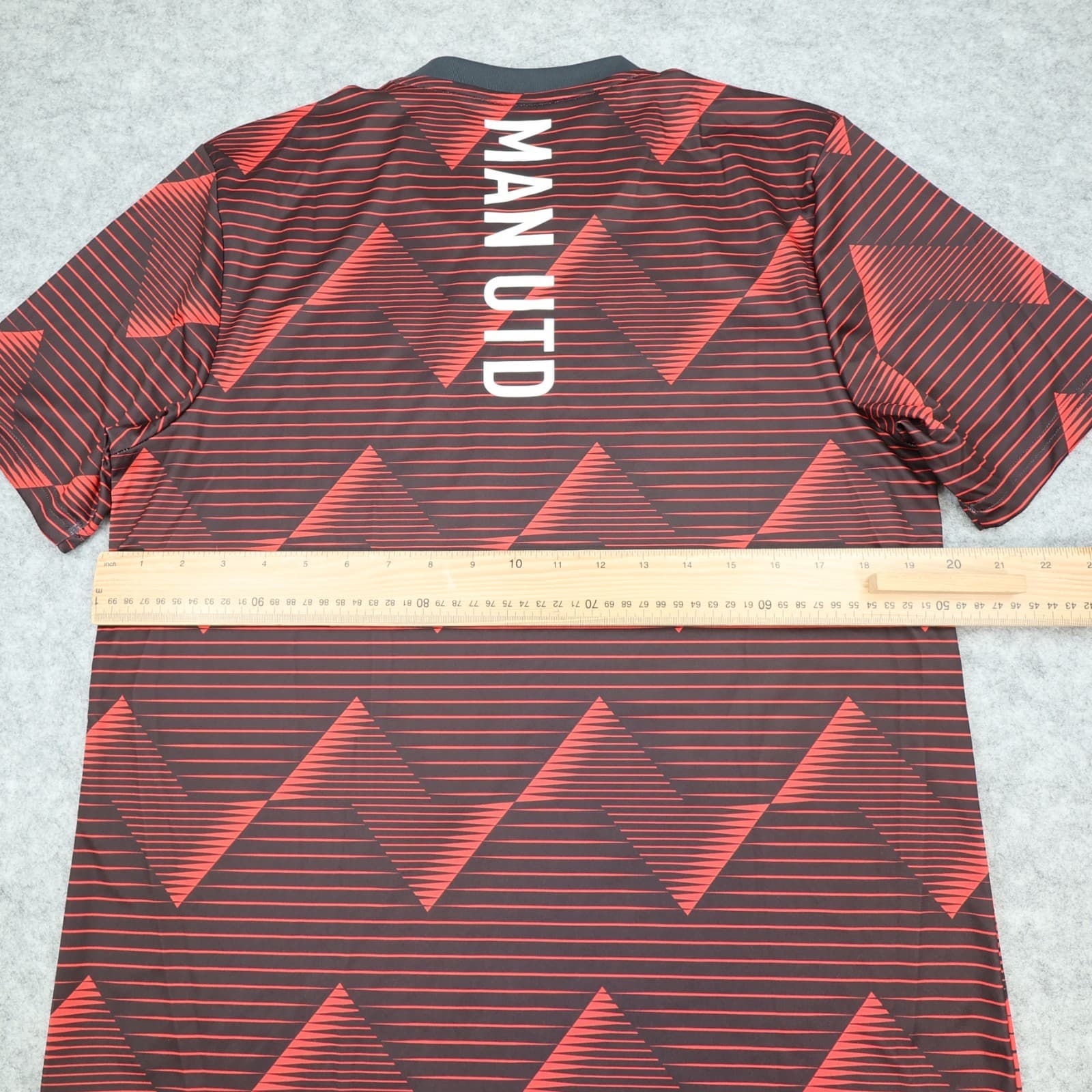 Manchester United Shirt Medium Red Training Kit 2019 2020 Adidas Soccer Jersey photo 9