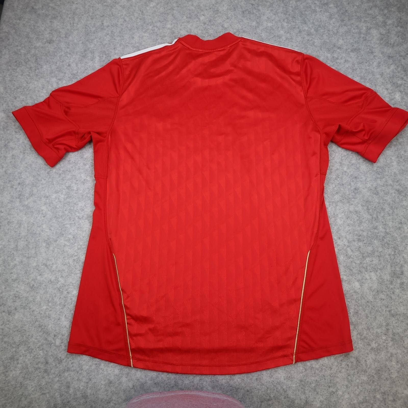 Liverpool Shirt Mens XL Red Home 2010 2012 Football Adidas Standard Chartered photo 2