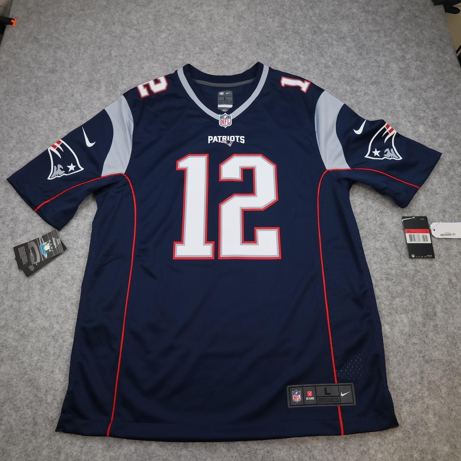 New England Patriots Football Jersey Mens Large Blue Home NFL Nike Brady 12 photo 2