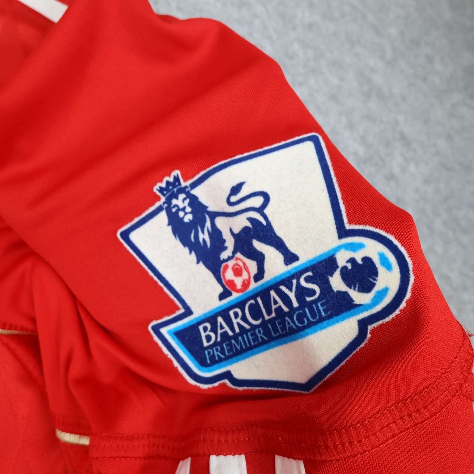 Vintage Liverpool Shirt Large Red Home Kit 2010 2011 Adidas Soccer Jersey photo 9