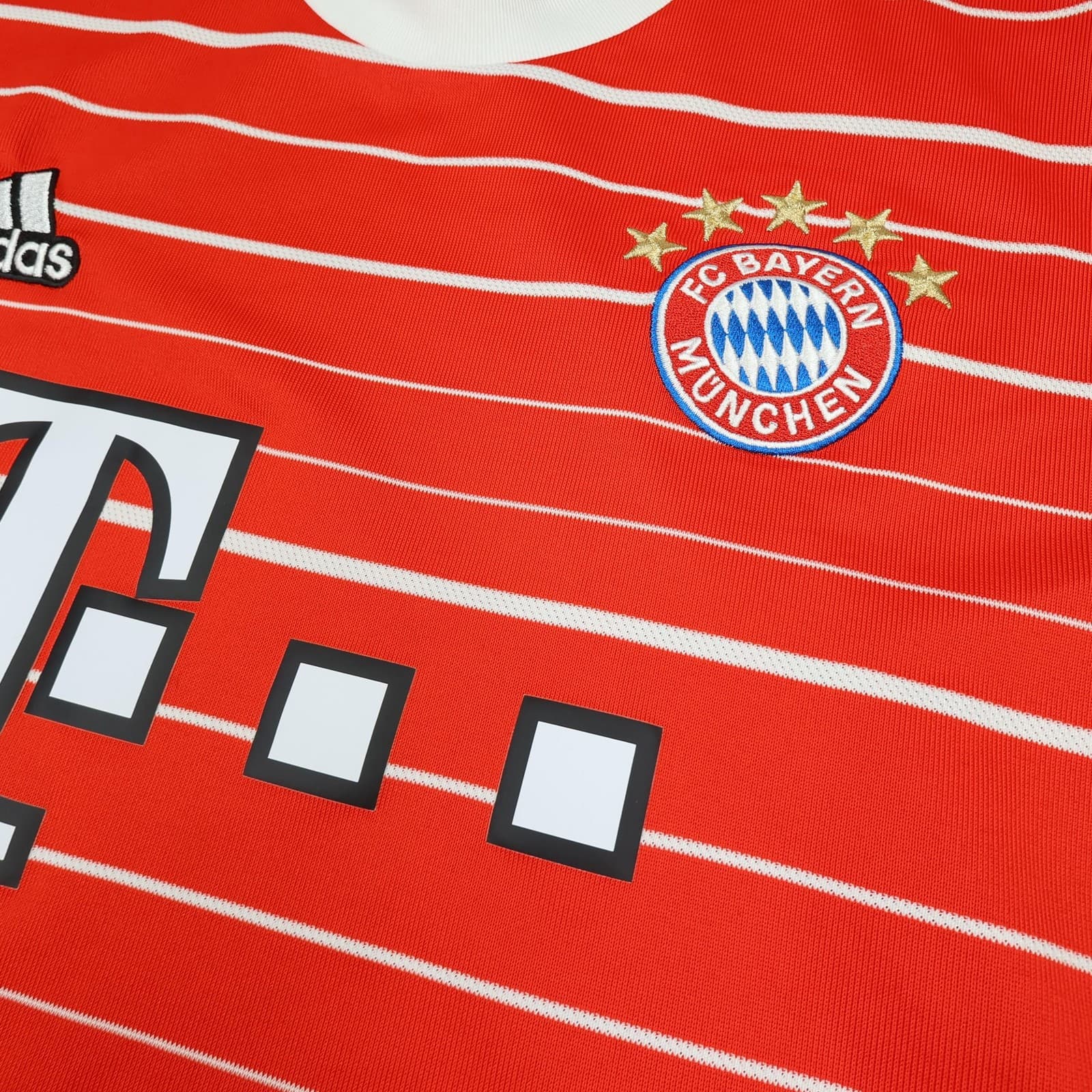 Bayern Munich Shirt Mens 2XL Red Home 2022 2023 XXL Adidas Soccer Jersey photo 5