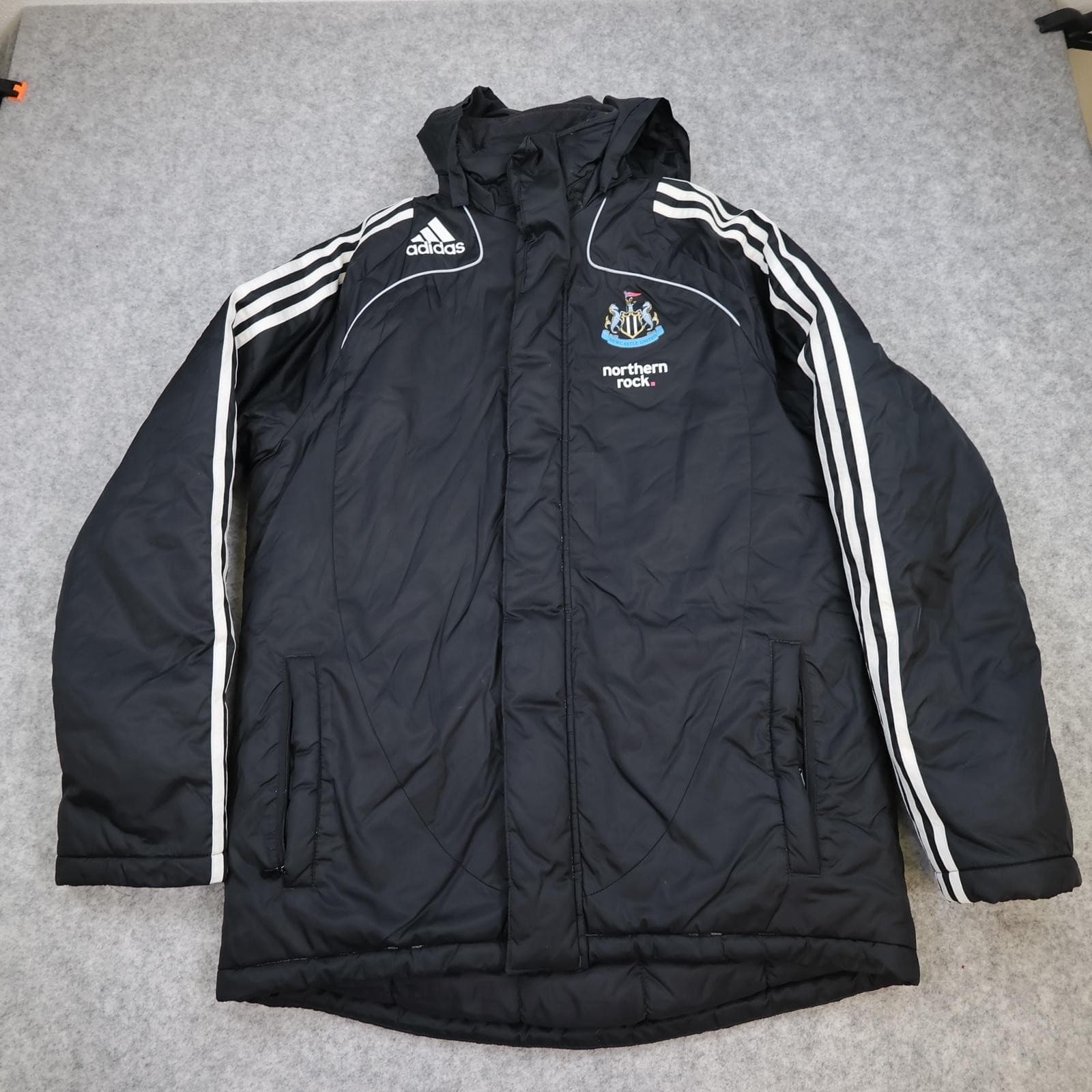 Newcastle United Jacket Youth XL Black EPL Football Adidas Northern Rock Hooded