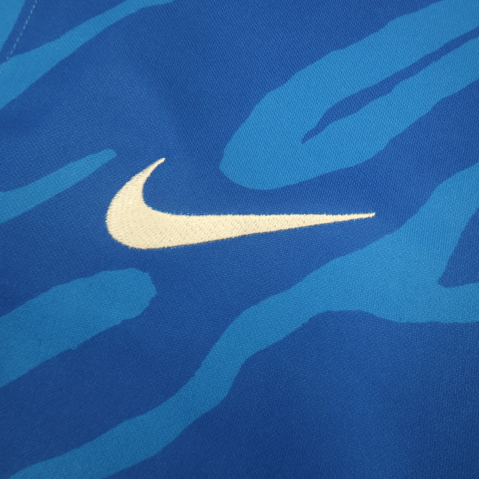 Birmingham City Shirt Medium Home Shirt Blue Nike Soccer 2021 2022 Soccer Jersey photo 5