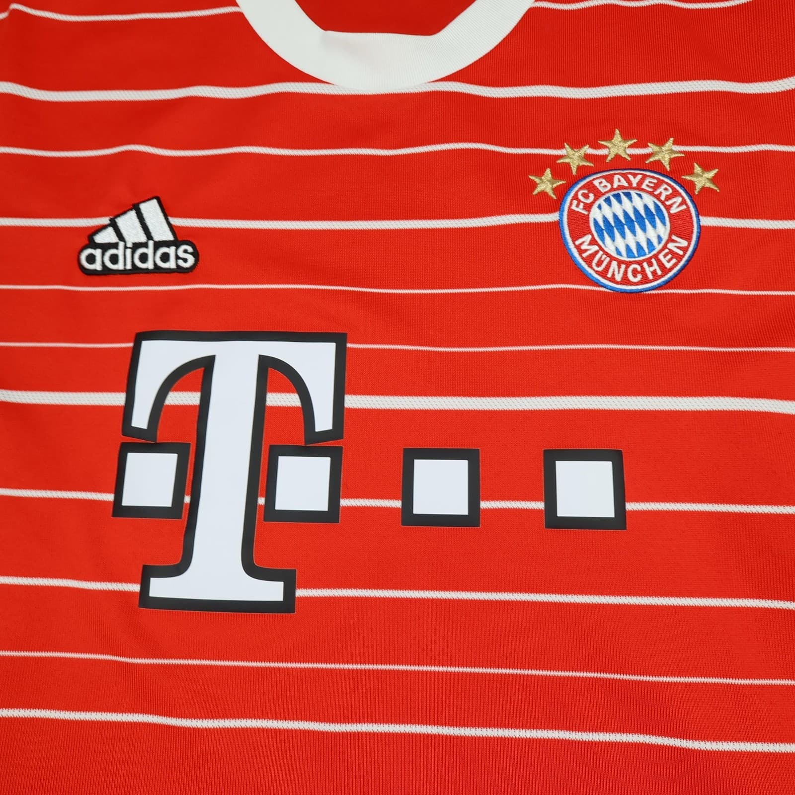 Bayern Munich Shirt Mens 2XL Red Home 2022 2023 XXL Adidas Soccer Jersey photo 3
