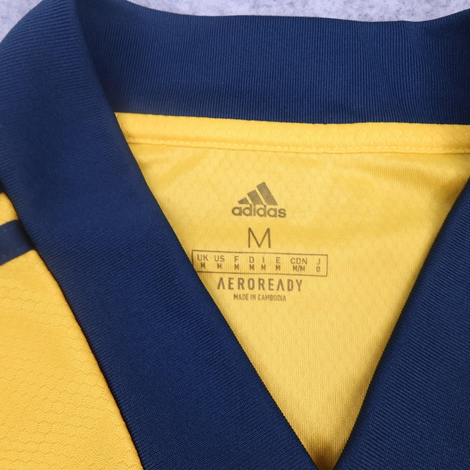 Sweden Home Shirt Mens Medium Yellow 2020 2021 Football Adidas AEROREADY Jersey photo 5