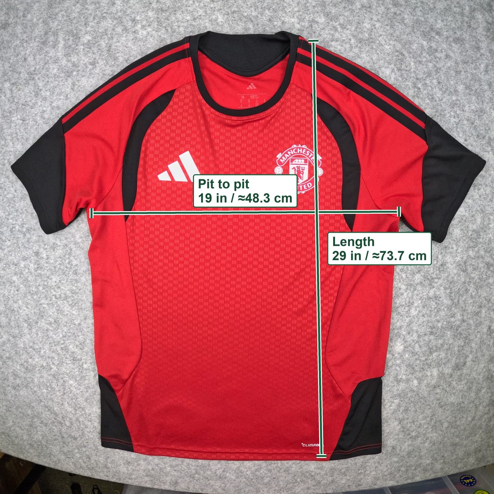 Manchester United Football Shirt Training Medium Red Adidas 2026 2027 photo 3