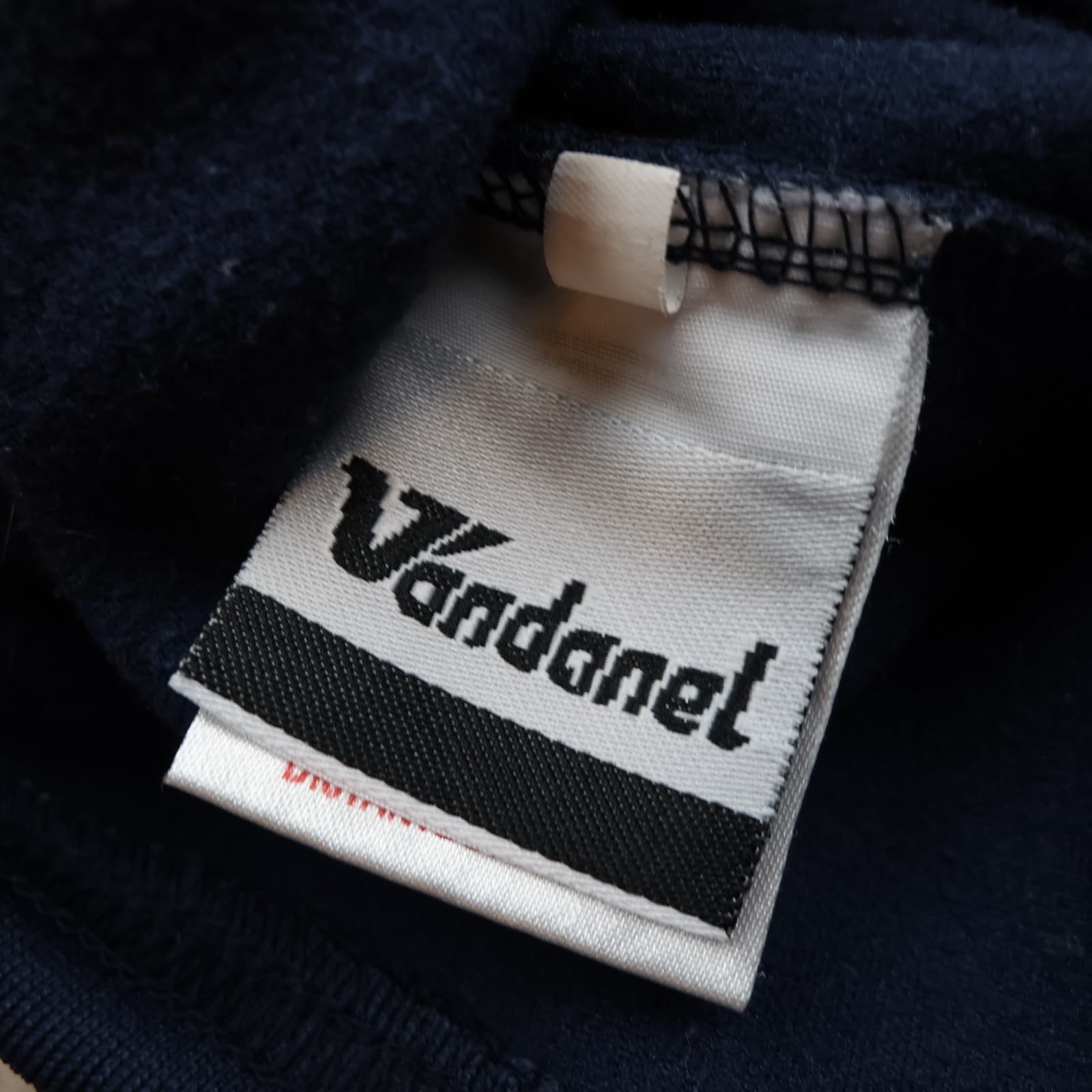 Wrexham Football Jumper Large Navy Pullover Sweatshirt Vandanel Soccer Jersey photo 12