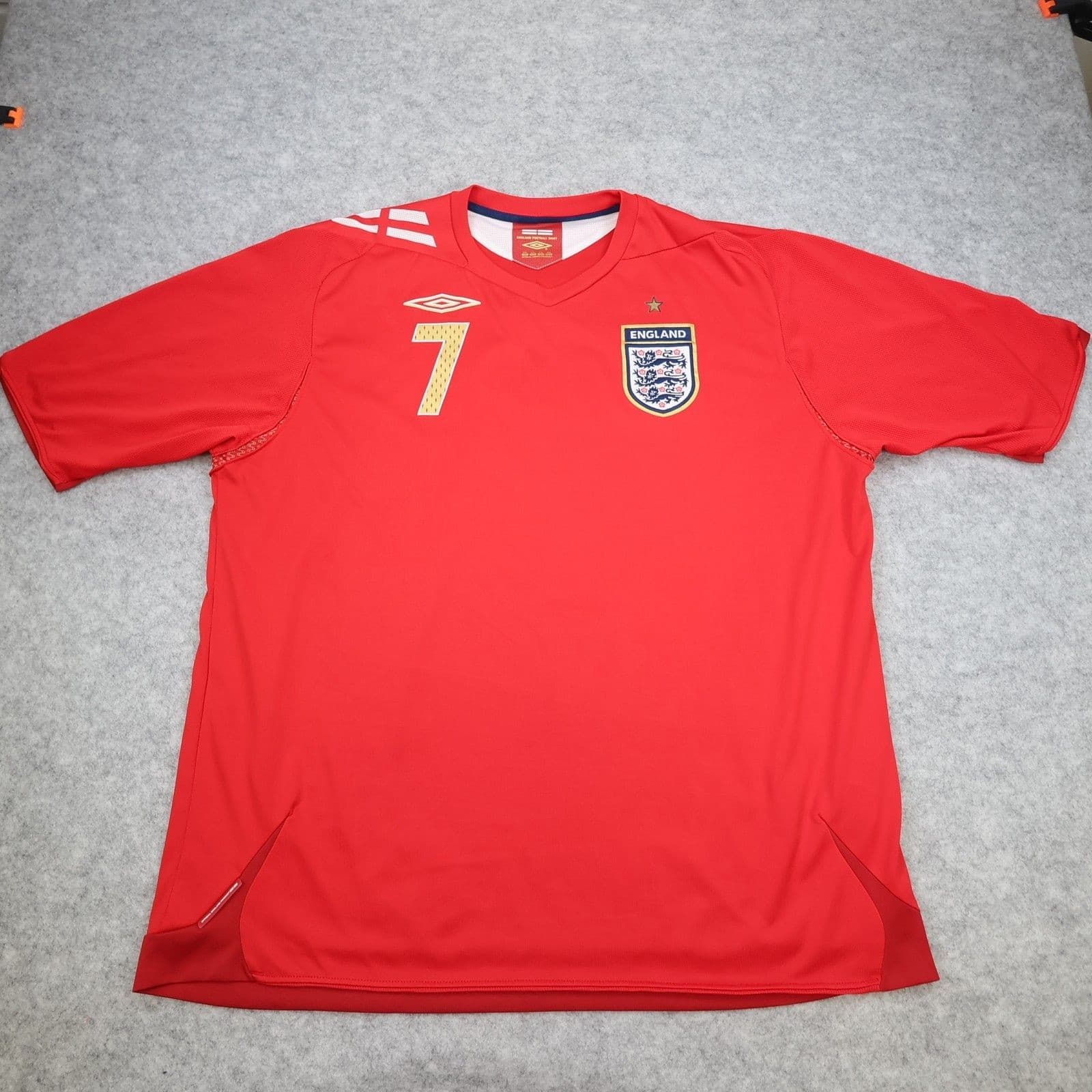 England Football Shirt 2XL Red Away Kit 2006 2007 2008 Umbro David Beckham 7 photo 2