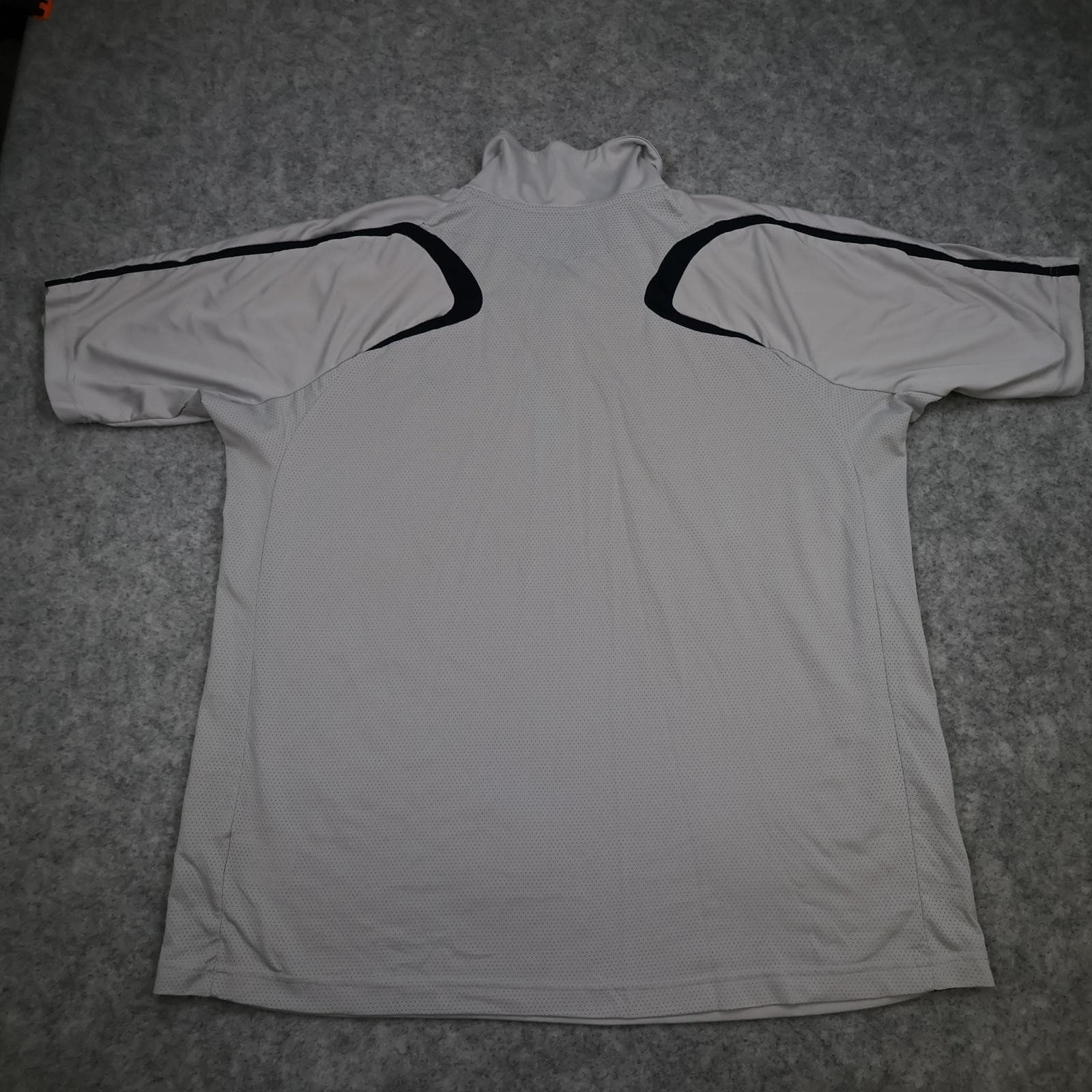 England Training Drill Top Mens XL Grey Short Sleeve Football Umbro 2000s photo 2