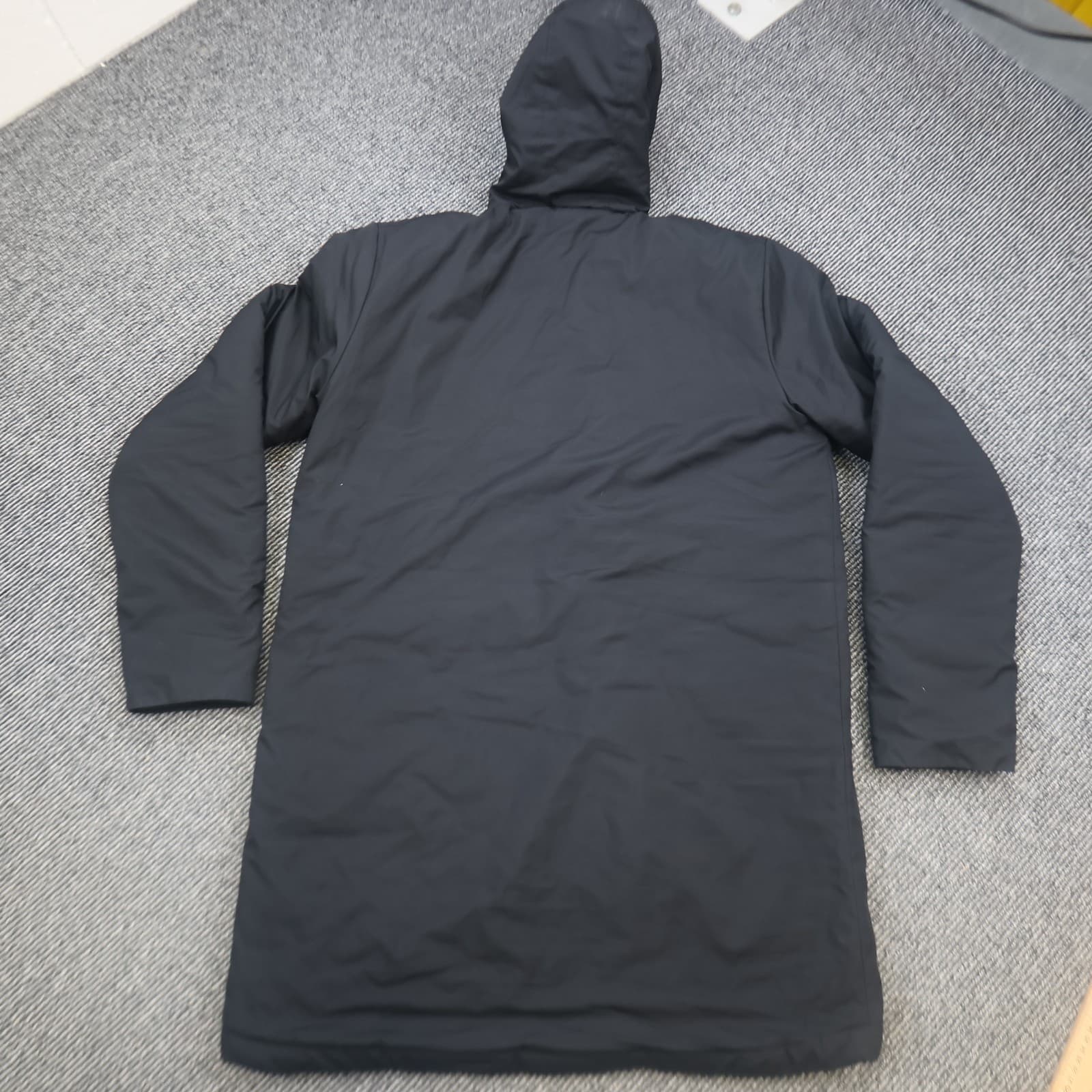 Burnley Jacket Extra Large Black Winter Umbro 2019 2020 Padded Long Bench Coat photo 2