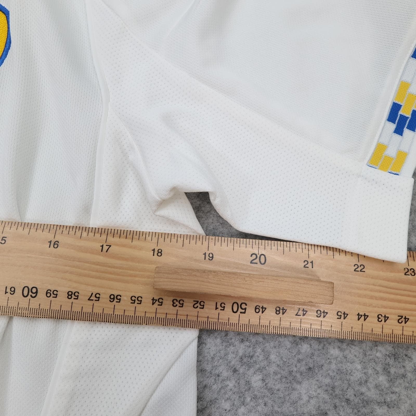 Leeds United Shirt Mens Medium White Home 2025 202 Adidas Red Bull Soccer Jersey photo 12