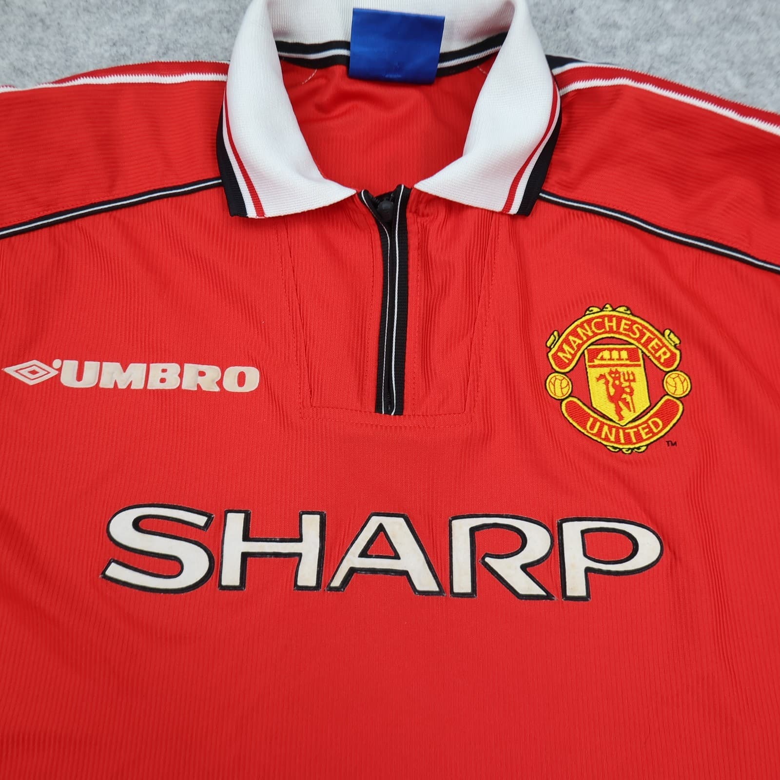 Manchester United Shirt Large Red Home Kit 1998 1999 2000 Umbro Dwight Yorke 19 photo 3