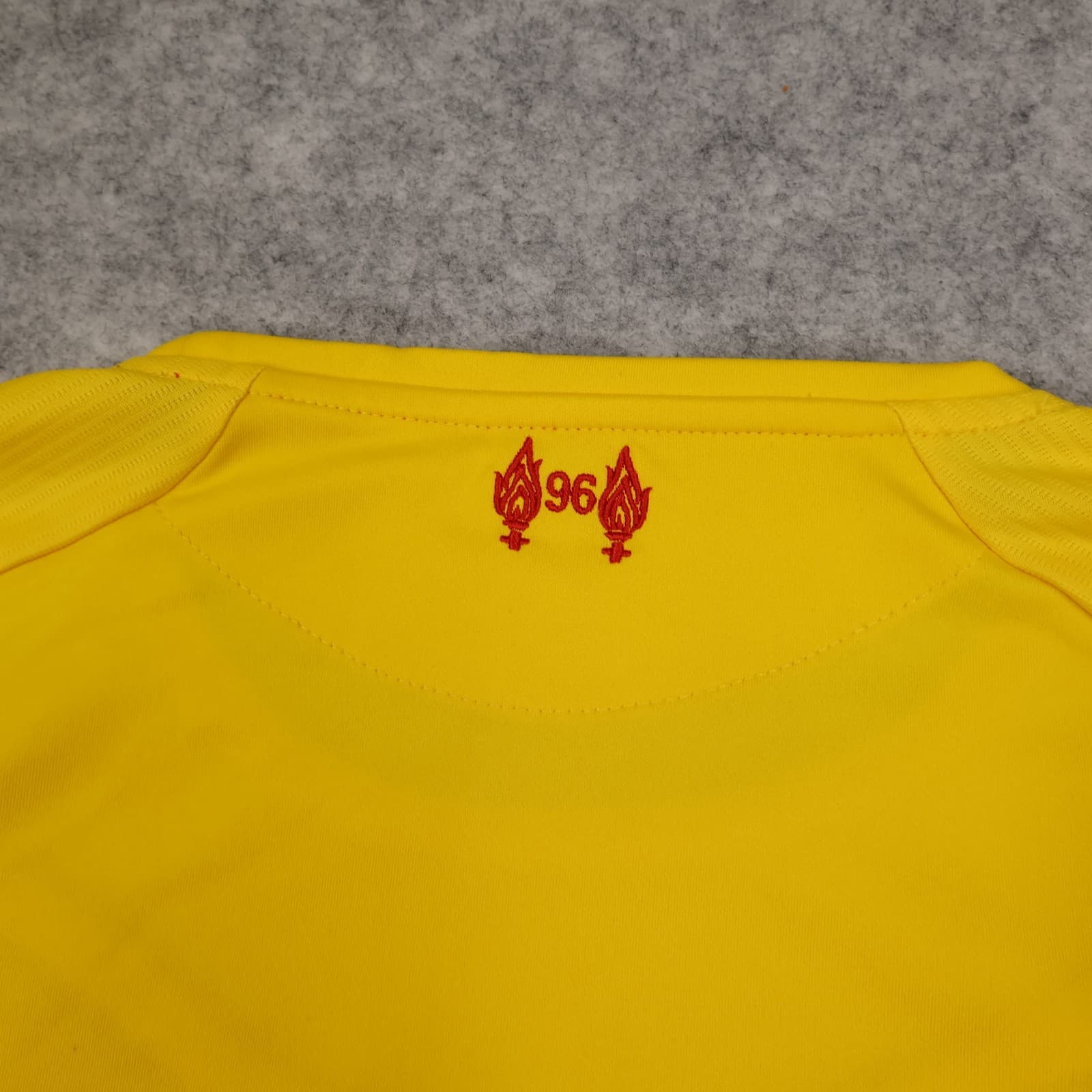 Liverpool Shirt Large Yellow Away Kit 2014 2015 Warrior Soccer Jersey photo 15