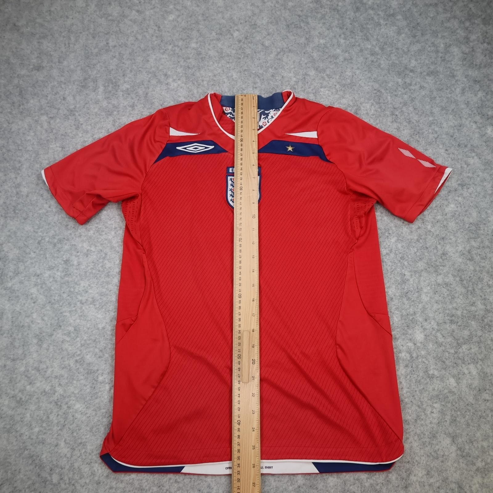 England Away Shirt Mens Small Red Short Sleeve 2008 2010 Football Umbro Jersey photo 12